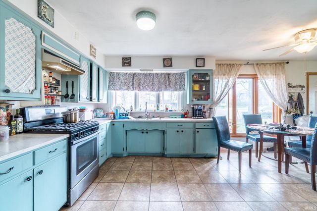 7403 S US 27 Highway, Berne, IN 46711