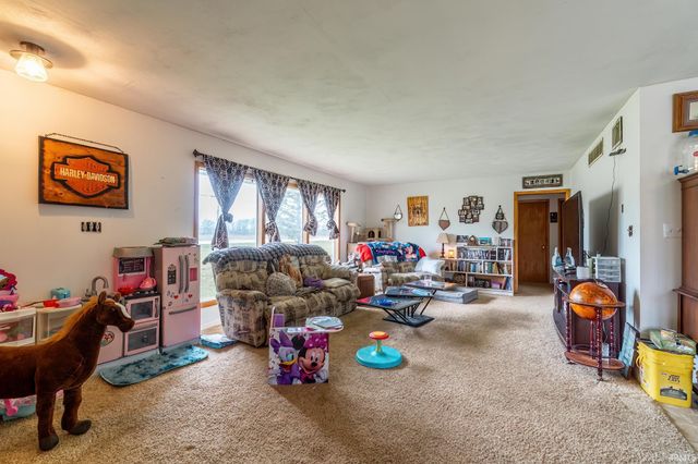 7403 S US 27 Highway, Berne, IN 46711