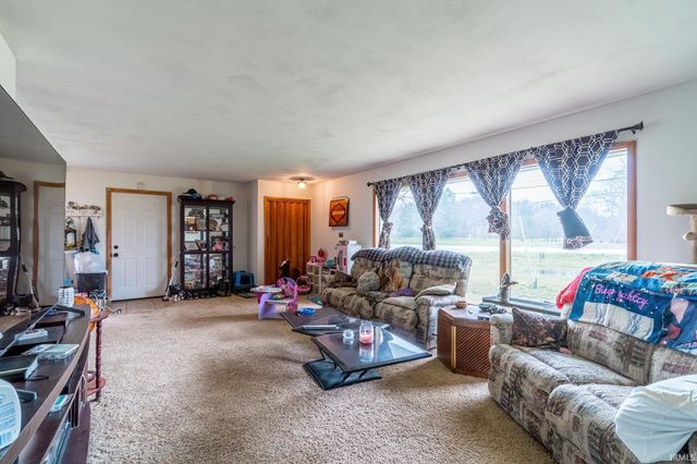 7403 S US 27 Highway, Berne, IN 46711