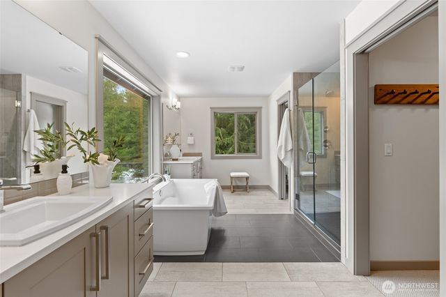 31622 SE 283rd Court, Ravensdale, WA 98051