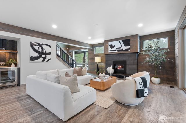 31622 SE 283rd Court, Ravensdale, WA 98051