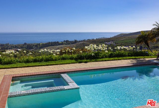 10890 Us Highway 101, Goleta, CA 93117