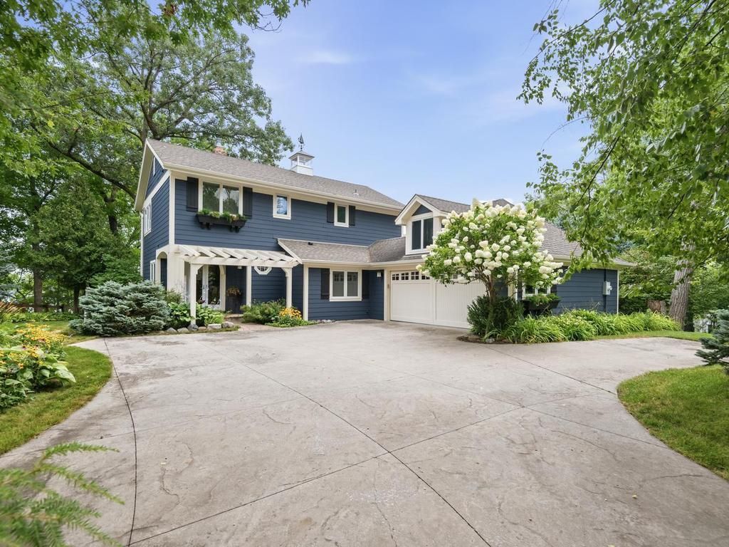 1310 Spruce Place, Orono, MN 55364 — photo 4