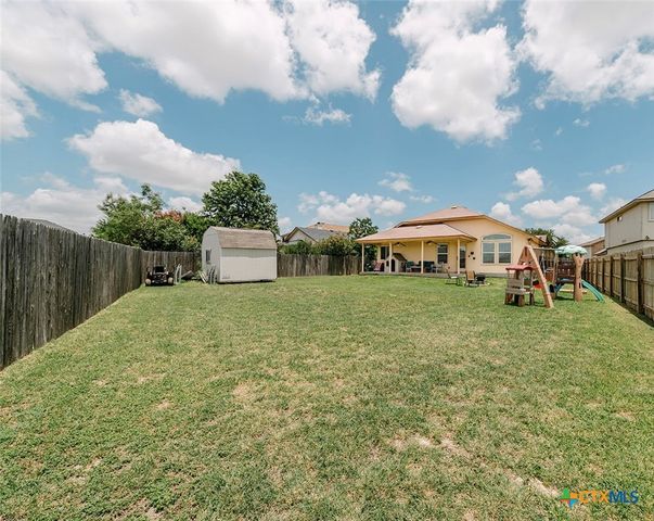 236 Bauxite Drive, Jarrell, TX 76537