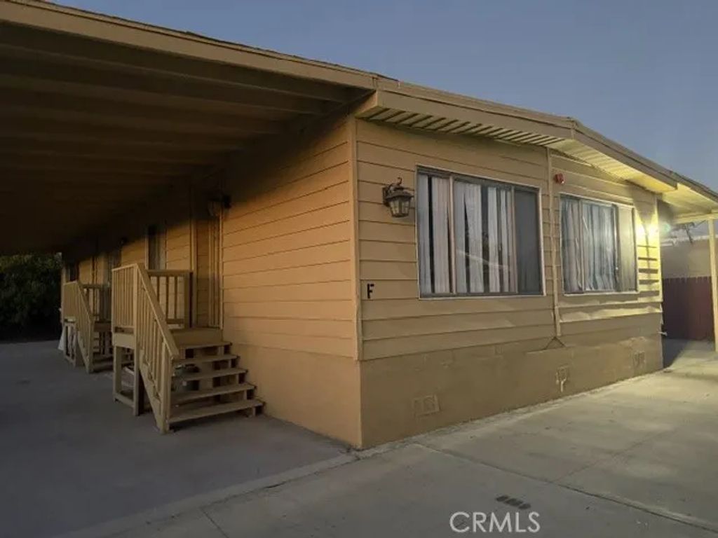 8228 Beech G, Fontana, CA 92335