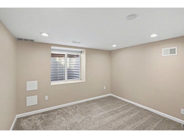 1610 Fairacre Rd, Greeley, CO 80631