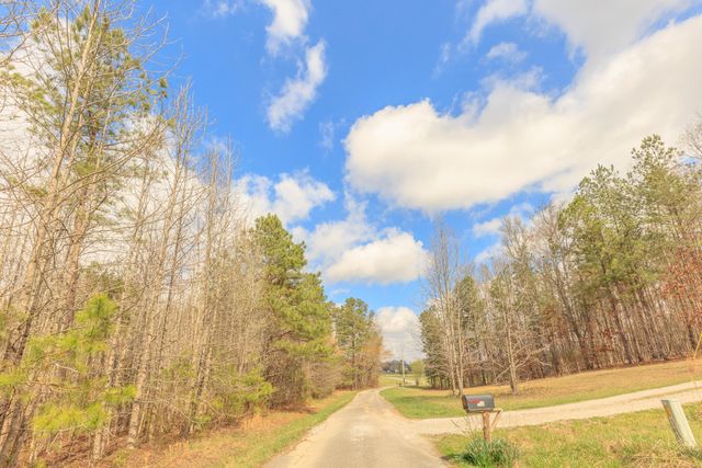 235 Harbuck Road, Ringgold, GA 30736