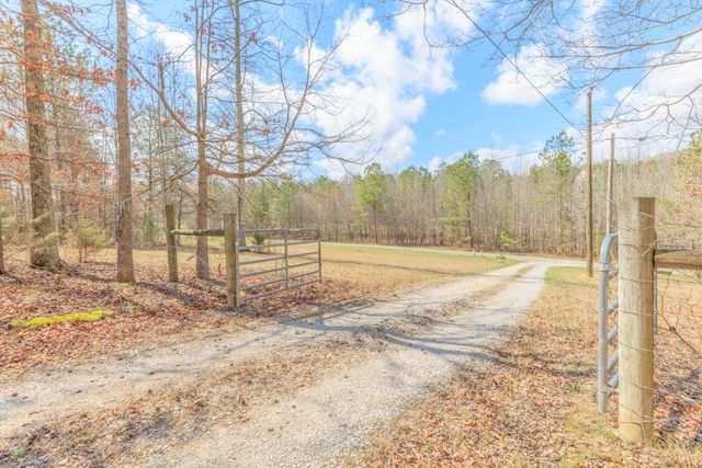235 Harbuck Road, Ringgold, GA 30736