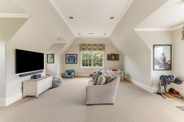 4301 Belclaire Avenue, Highland Park, TX 75205