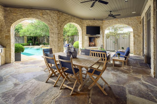 4301 Belclaire Avenue, Highland Park, TX 75205