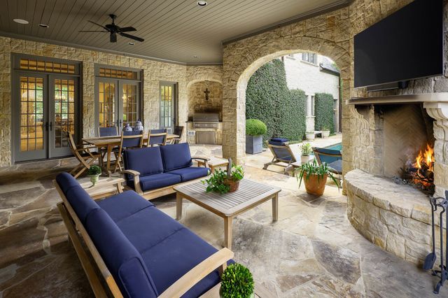 4301 Belclaire Avenue, Highland Park, TX 75205