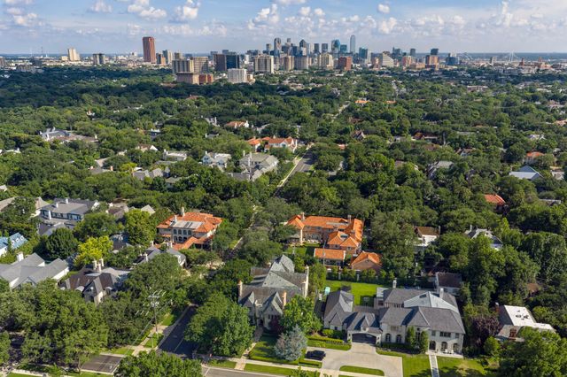4301 Belclaire Avenue, Highland Park, TX 75205