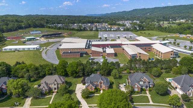 9713 Windrose Circle, Chattanooga, TN 37421