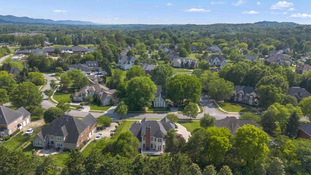 9713 Windrose Circle, Chattanooga, TN 37421