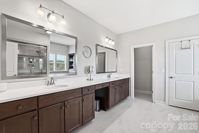 142 Farm Knoll Way, Mooresville, NC 28117