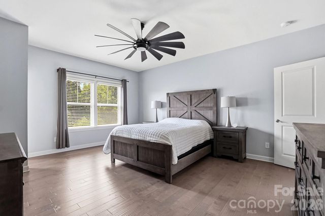 142 Farm Knoll Way, Mooresville, NC 28117