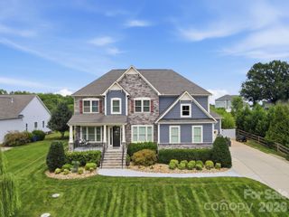 142 Farm Knoll Way, Mooresville, NC 28117