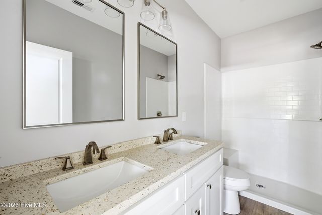 130 NE 75th Street, Oak Island, NC 28465