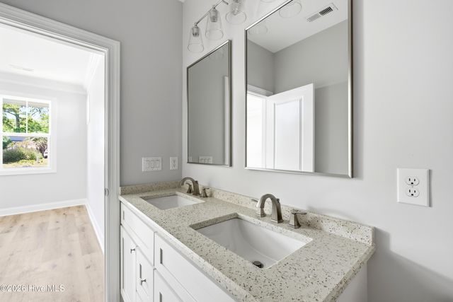 130 NE 75th Street, Oak Island, NC 28465