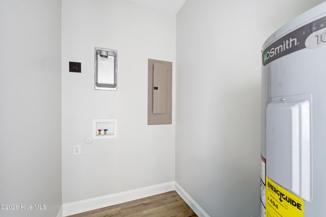 130 NE 75th Street, Oak Island, NC 28465
