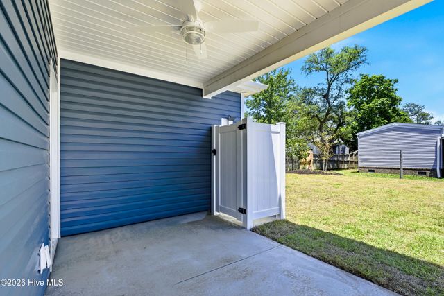 130 NE 75th Street, Oak Island, NC 28465
