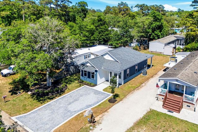 130 NE 75th Street, Oak Island, NC 28465