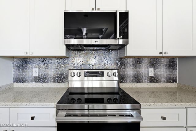 130 NE 75th Street, Oak Island, NC 28465
