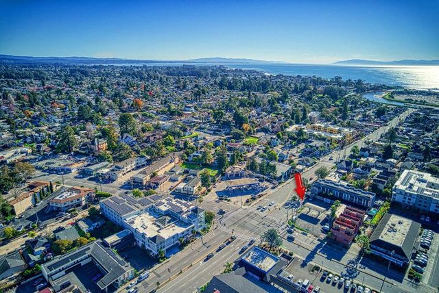 433 Ocean Street, Santa Cruz, CA 95060