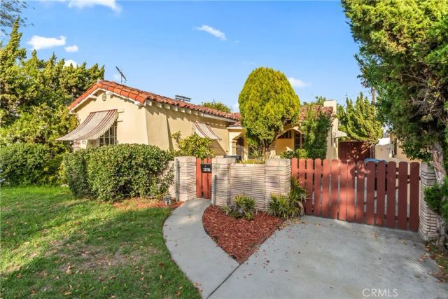 4167 Brunswick, Los Angeles, CA 90039