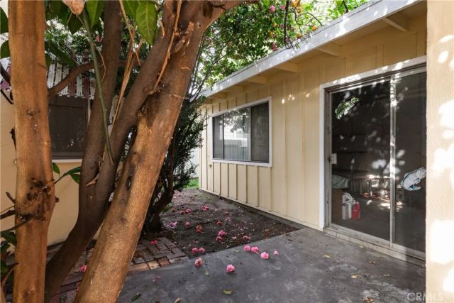 4167 Brunswick, Los Angeles, CA 90039