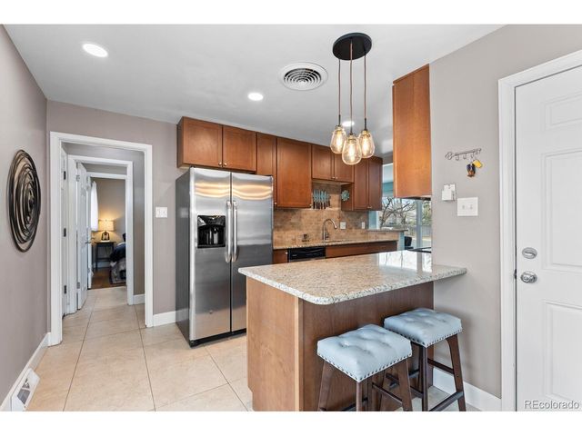 236 Lima St, Aurora, CO 80010