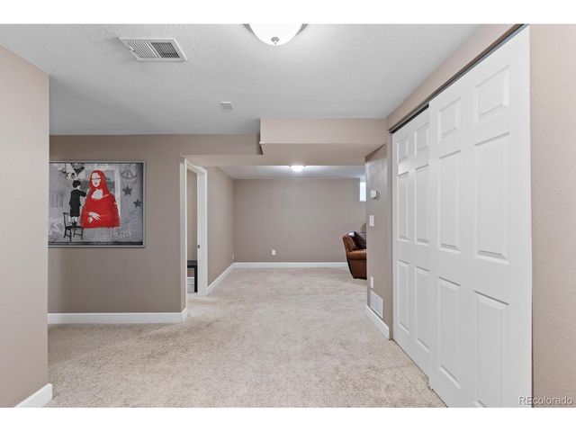 236 Lima St, Aurora, CO 80010