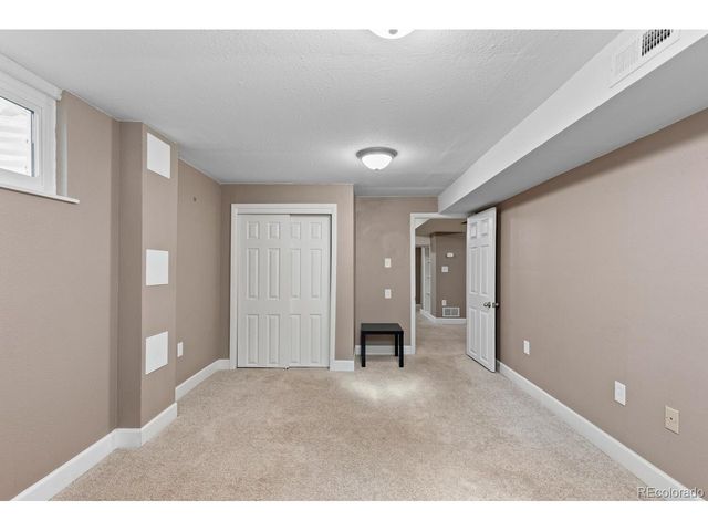 236 Lima St, Aurora, CO 80010