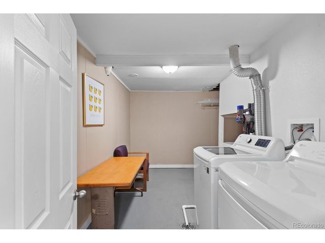 236 Lima St, Aurora, CO 80010