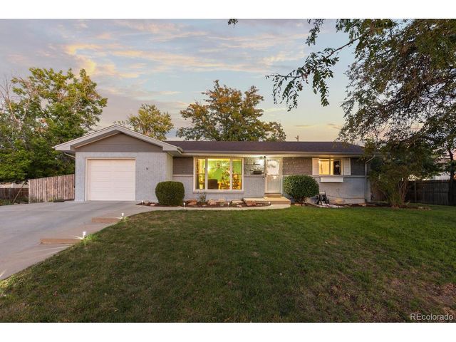 236 Lima St, Aurora, CO 80010