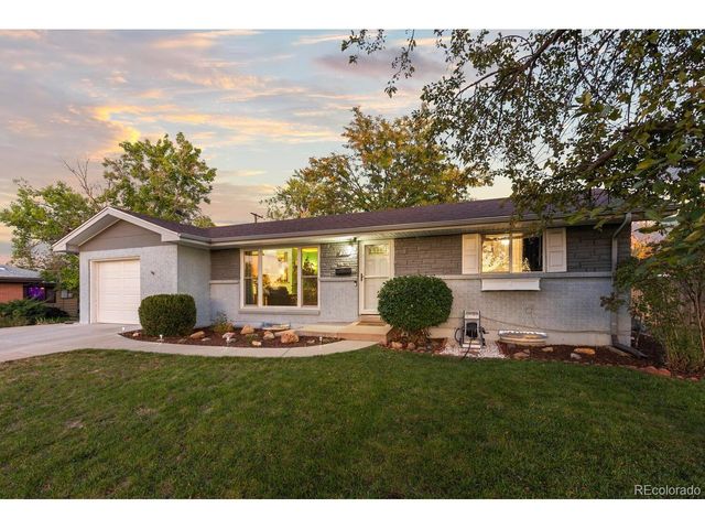 236 Lima St, Aurora, CO 80010