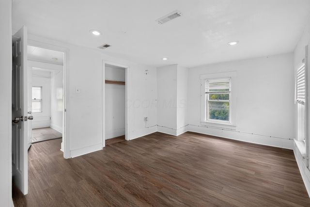 2614 Berrell Avenue, Columbus, OH 43211