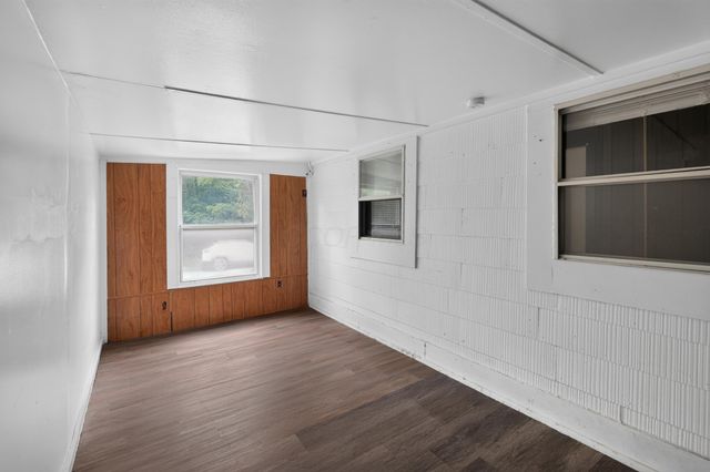 2614 Berrell Avenue, Columbus, OH 43211