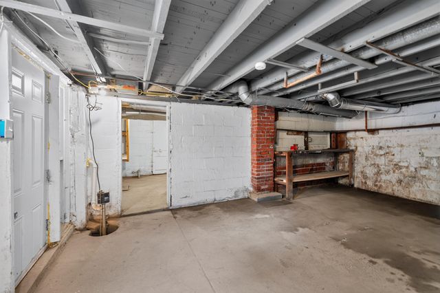 2614 Berrell Avenue, Columbus, OH 43211