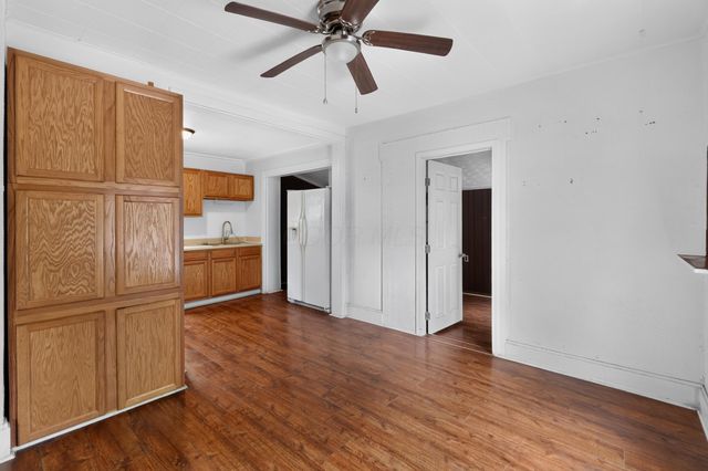 2614 Berrell Avenue, Columbus, OH 43211