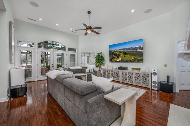 1822 Topsail Ln., North Myrtle Beach, SC 29582