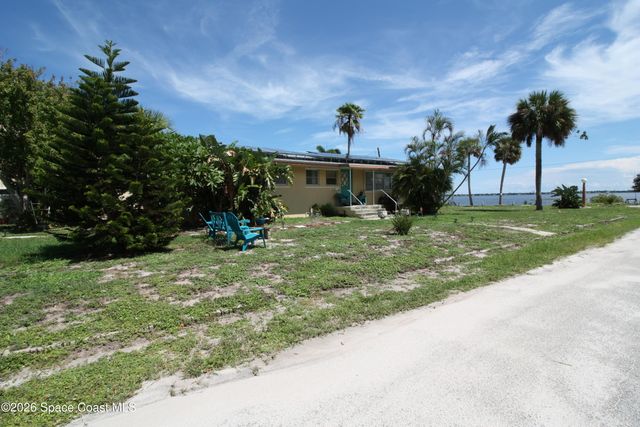 2910 Riverview Drive B, Melbourne, FL 32901