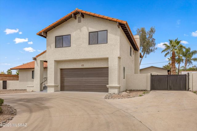 3625 E Calle Alarcon, Tucson, AZ 85716