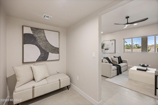 3625 E Calle Alarcon, Tucson, AZ 85716