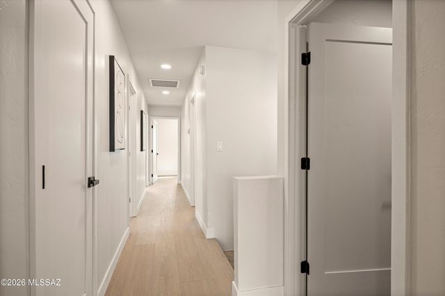 3625 E Calle Alarcon, Tucson, AZ 85716