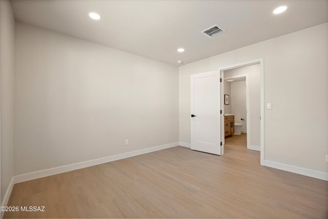 3625 E Calle Alarcon, Tucson, AZ 85716