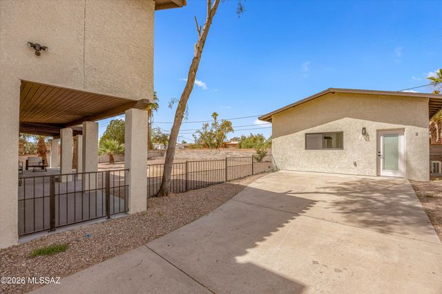 3625 E Calle Alarcon, Tucson, AZ 85716