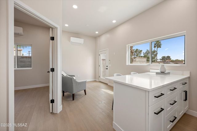 3625 E Calle Alarcon, Tucson, AZ 85716