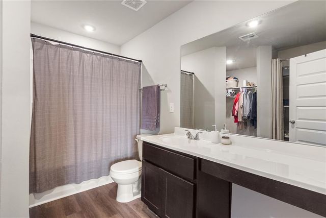 9509 NW 118 Street, Yukon, OK 73099