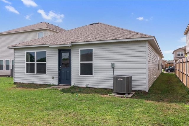 9509 NW 118 Street, Yukon, OK 73099